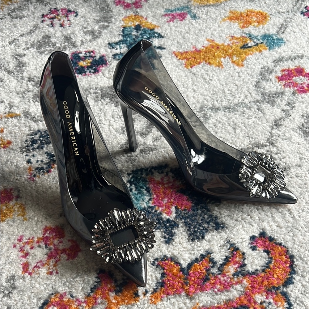 Good American Size 6 Light Smoke Cinder-F*cking-Rella Pump Heel